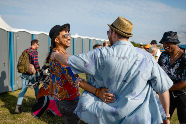 Best Portable toilet rental cost  in Warrenvle, IL